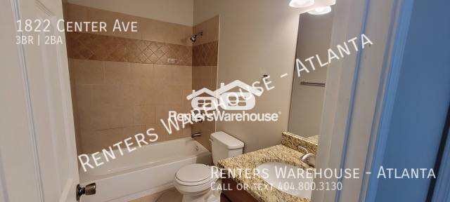 Photo - 1822 Center Ave