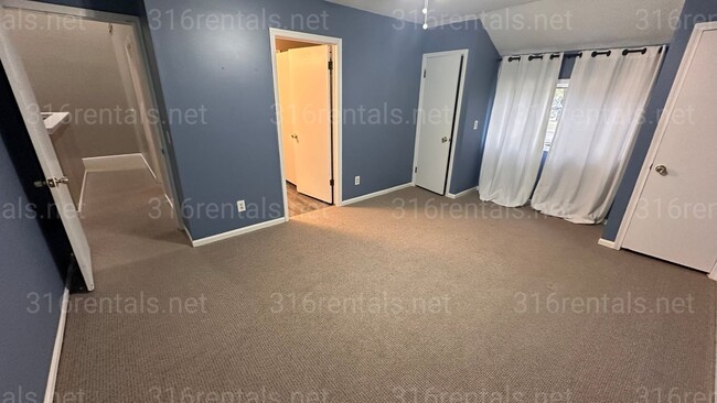 Photo - $1590 - 3 bedroom / 2.5 bathroom - Single Family Home *COMING SOON*