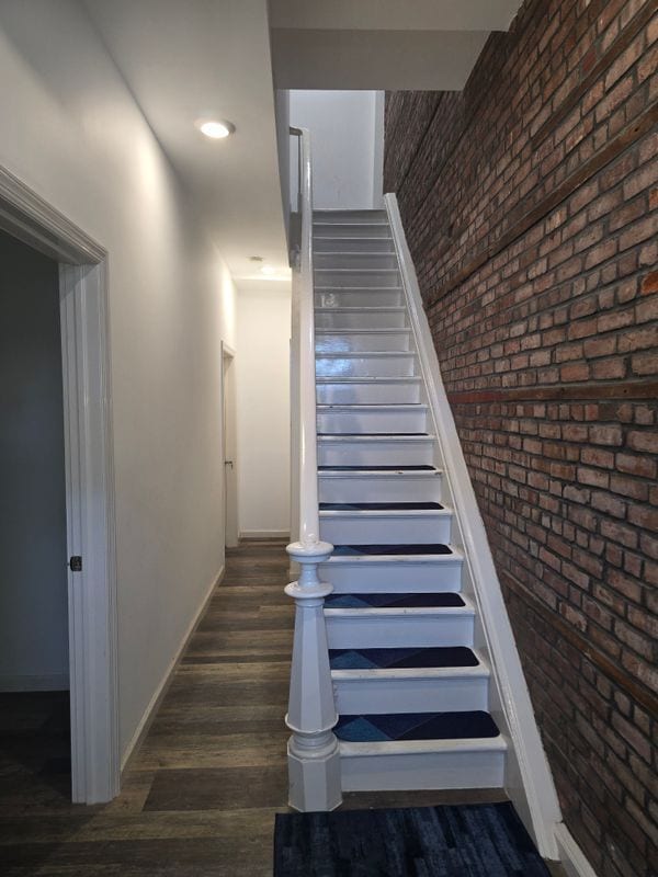 130 Van Dyke St Unit 2