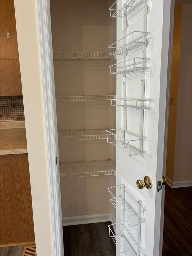 Photo - 3816 Hagge St