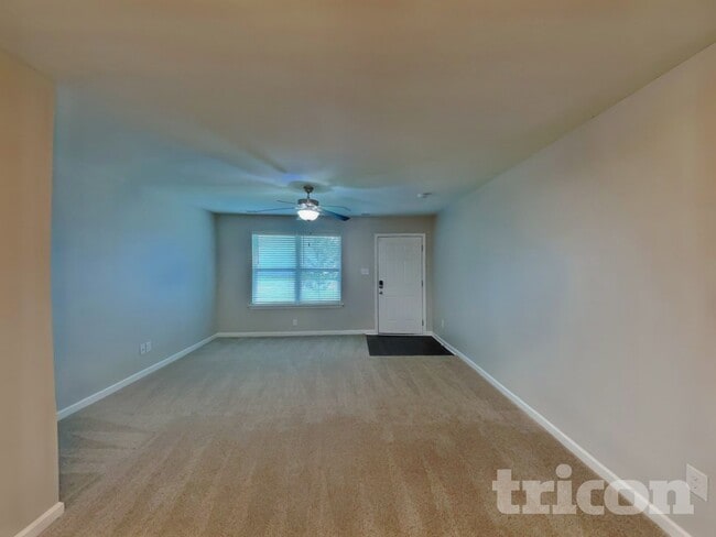 Photo - 3412 Vedette Ln