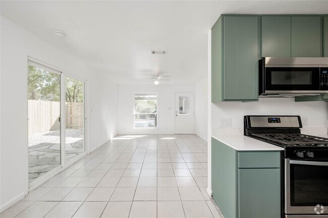 Building Photo - 3304 Dolphin Cove Rental