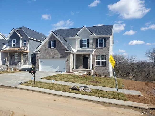 Beautiful, like new home in Mt Juliet with... - Beautiful, like new home in Mt Juliet with...