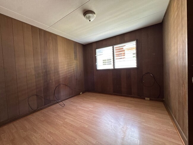 Photo - 1581 Pahulu St