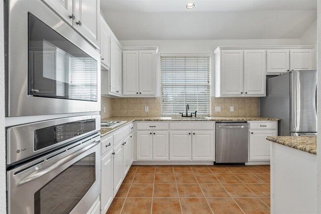 Photo - 3222 Tehama Ct