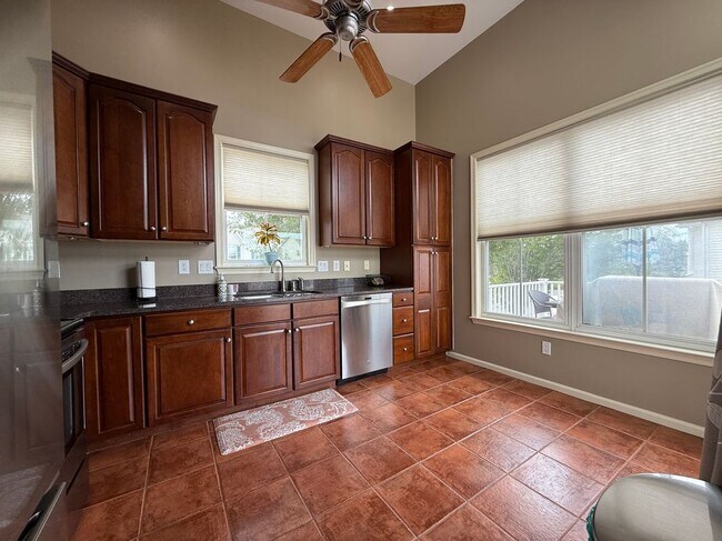 Photo - 240 Honey Hollow Ln