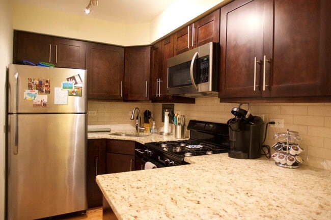 Photo - 2629 N Hampden Ct Unit 516