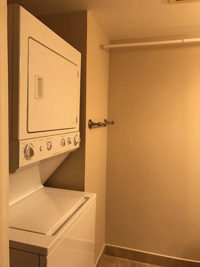 Photo - Beautifully ground floor 2 bed 1 1/2 bath in Kihei Villages! Unit 24-101