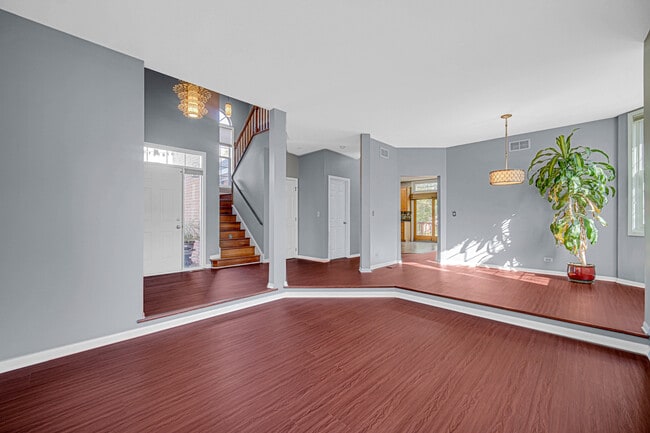 Photo - 436 W Parkside Dr