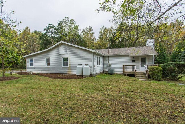 Building Photo - 13715 Orlando Rd