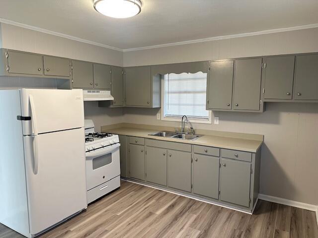 Photo - 745 20th St SE