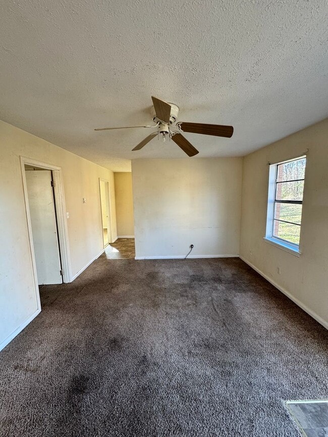 Photo - 128 Woodland Ave Unit A