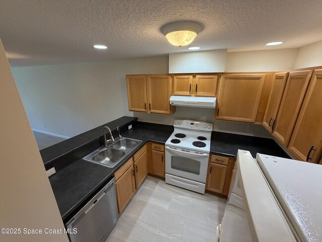 Photo - 1626 Mason Terrace