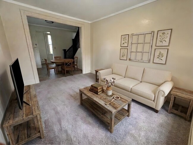 Building Photo - 539-541 S Market St Unit 539