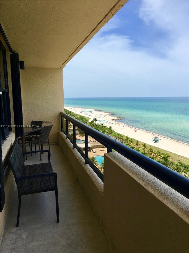 Photo - 2555 Collins Ave Unit 1711