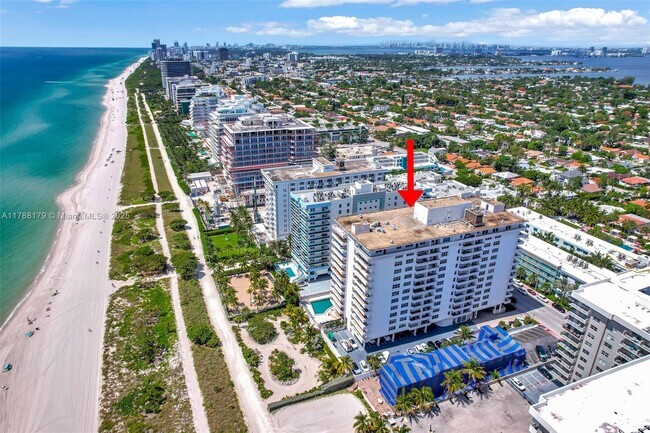 Building Photo - 9225 Collins Ave Unit PHH Rental