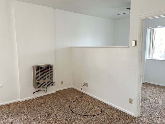 Living Area - 454 S 500 E