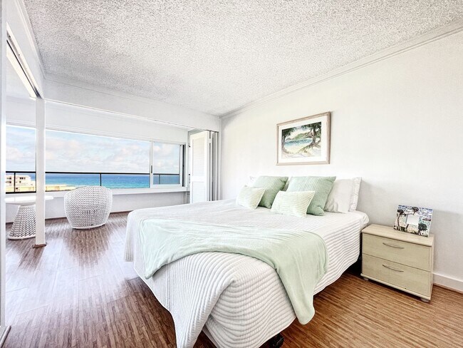 Building Photo - Ocean Front, Gold Coast, Furnished Condo with Direct Ocean Views! Unit 1809