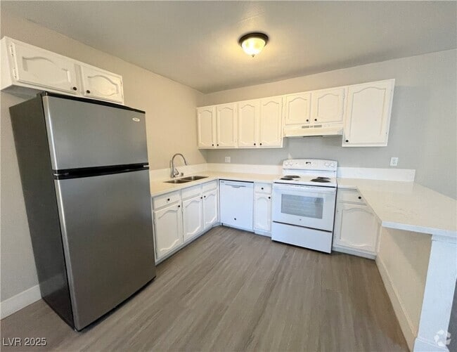 Building Photo - 5187 Garden Ln Unit D Rental