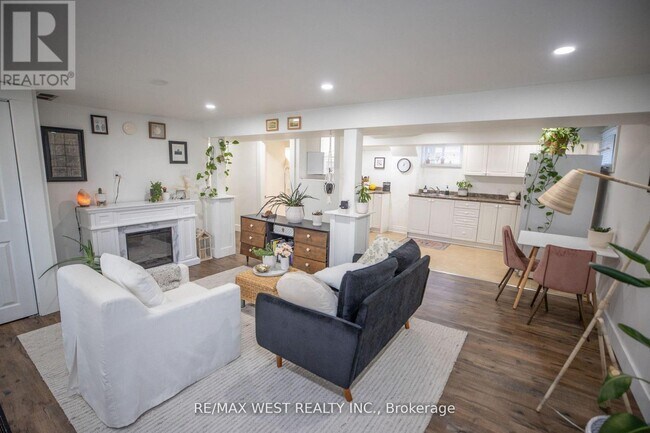 Photo - 93 Peel St Unit 2