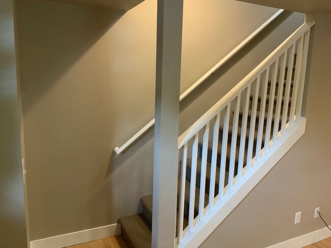 Photo - 5 Bedroom Duplex in University Area