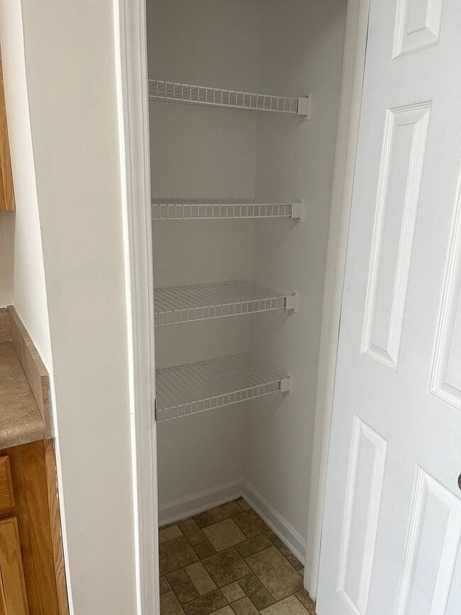 Photo - 162 Alton Cir