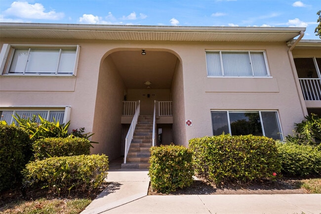 Photo - 13851 Oneida Dr Unit H1