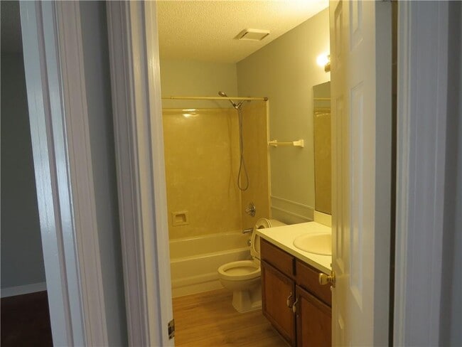 Photo - 5636 Bentley Ct