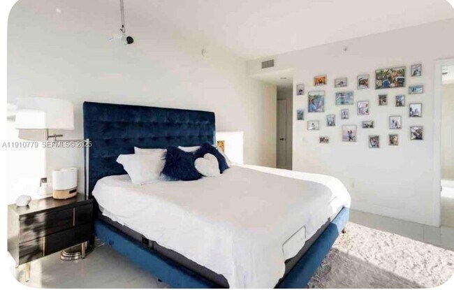 Photo - 501 NE 31st St Unit 810