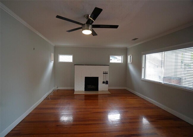 Photo - 916 E 25th Ave