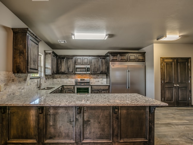 Photo - 334 E 3rd St