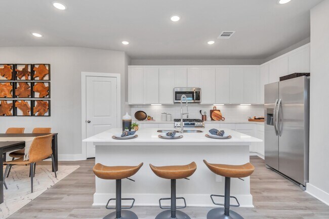 21038 Bay Vlg Dr