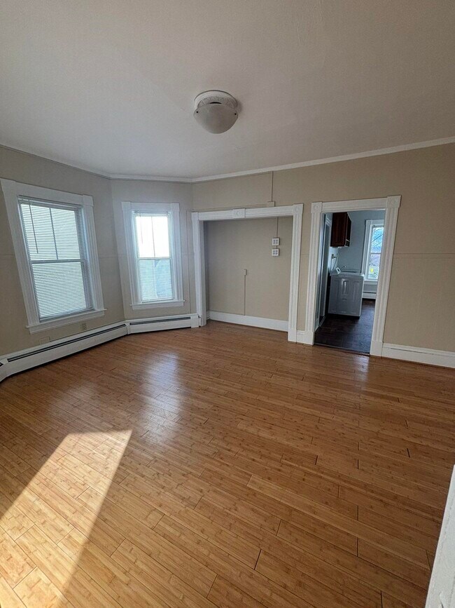 100 Ashland St Unit 2