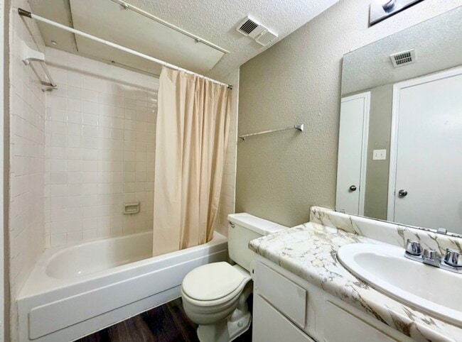 Photo - 9350 Country Creek St Unit 31