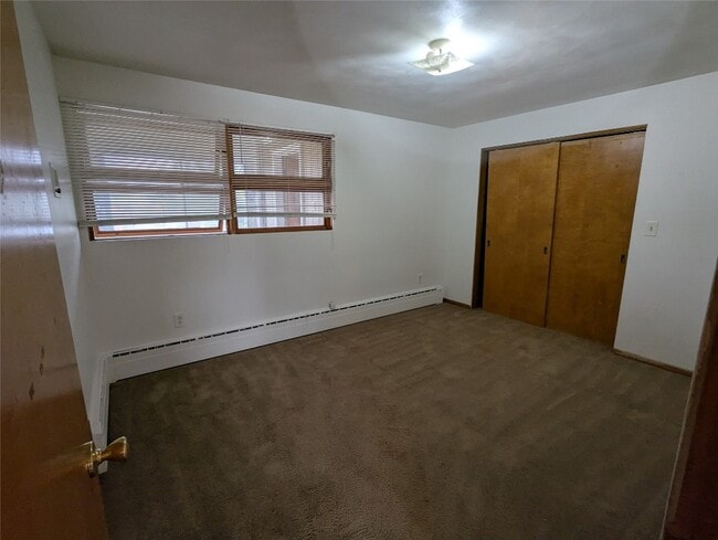 Photo - 2305 Country Club Rd Unit Right
