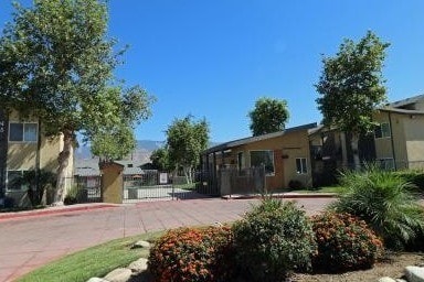 Entrance - Mountain Breeze Villas
