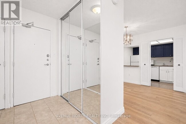 Photo - 500 Laurier Ave W Unit 1103