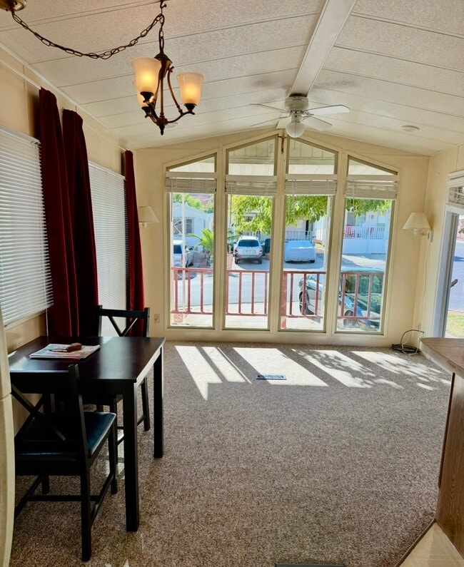 Photo - 1150 W Red Hills Pkwy