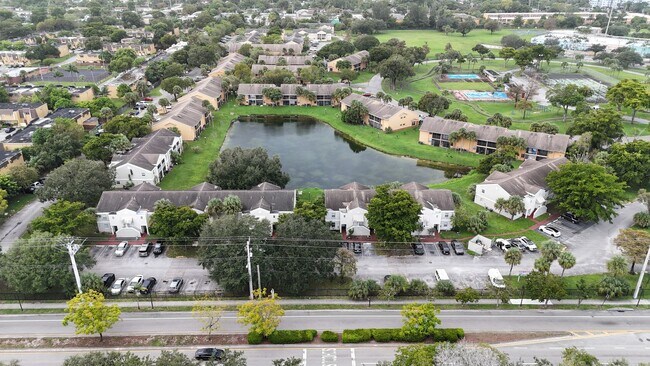2561 NW 56th Ave