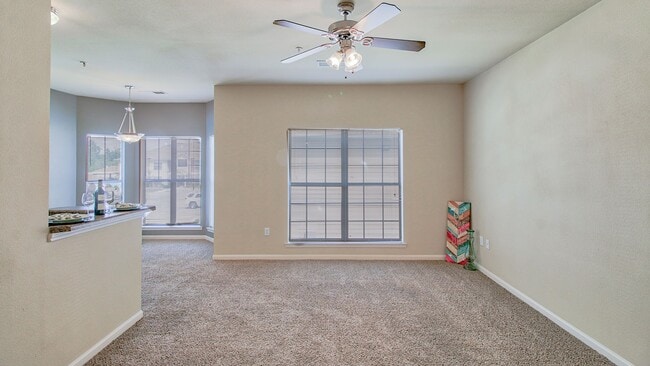 Photo - Vista Ridge Apartments