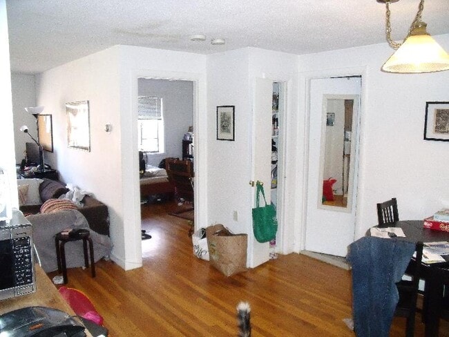 Building Photo - 50 Evergreen St Unit 27