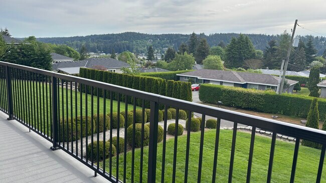 Views - 7800 Stinson Ave Apartments Unit 3