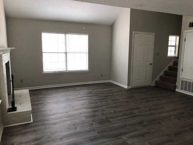 Photo - Cute 2 bedroom, 2 bath