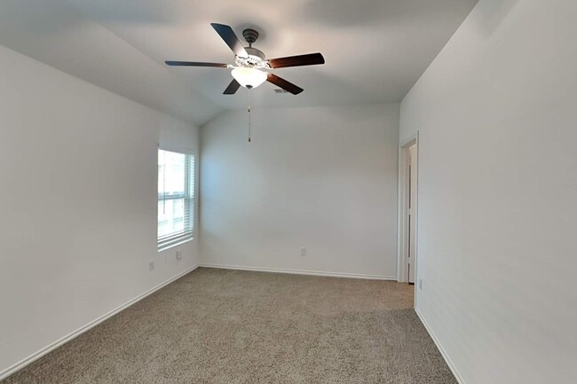 Photo - 18755 Faustina Way
