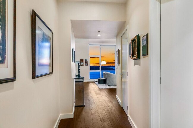 Photo - 5th and Madison Condominiums ~ Downtown Seattle Unidad 2301