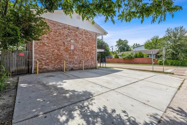 Photo - 1110 W Patton St Unidad 4