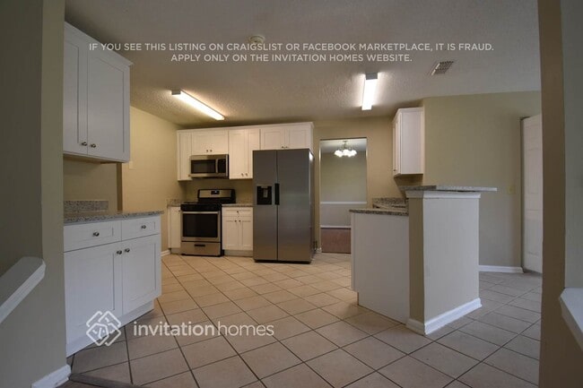 Photo - 395 Oakdale Cir