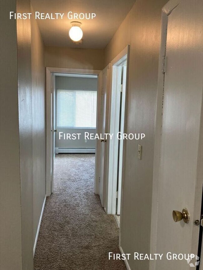 Building Photo - 5600 N Main St Unit #308 Rental
