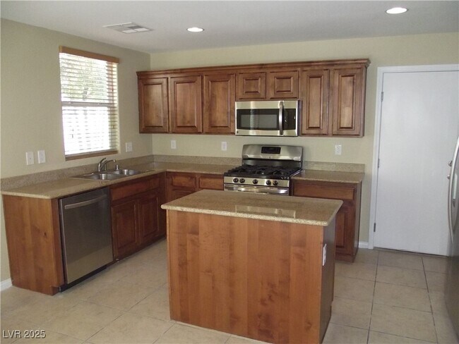 Photo - 9037 W Victor Creek Ave