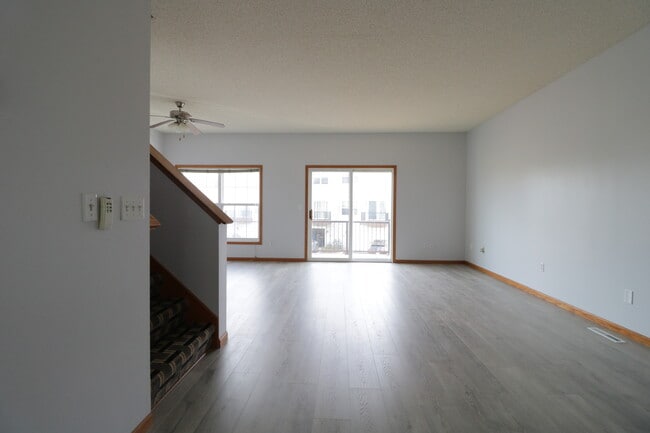 Photo - 7860 Old Carriage Ct